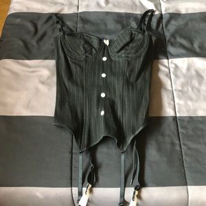 Black corset w White buttons